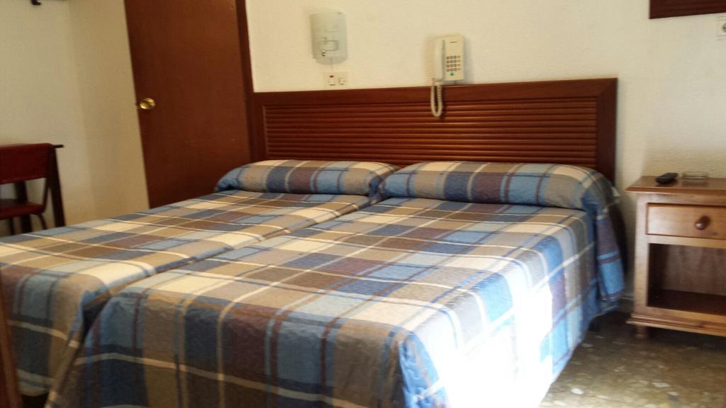 Hostal Ronda قرطبة المظهر الخارجي الصورة